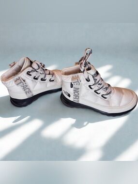The North Face White Quilted Lace-Up Ankle Boots with Black Trim